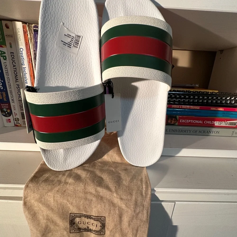 Gucci White Rubber Slide Soles with Embossed Logo